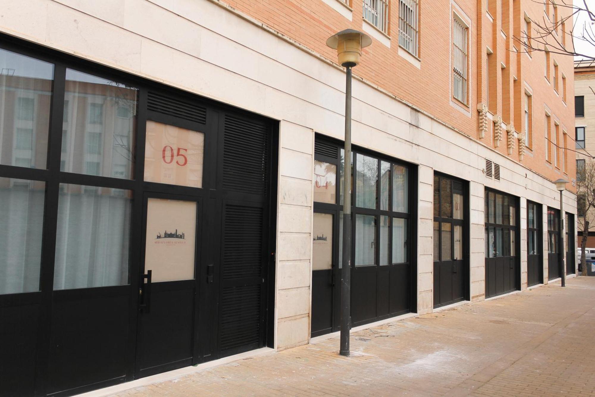 Monkeys Apartments Miraflores Seville Exterior photo